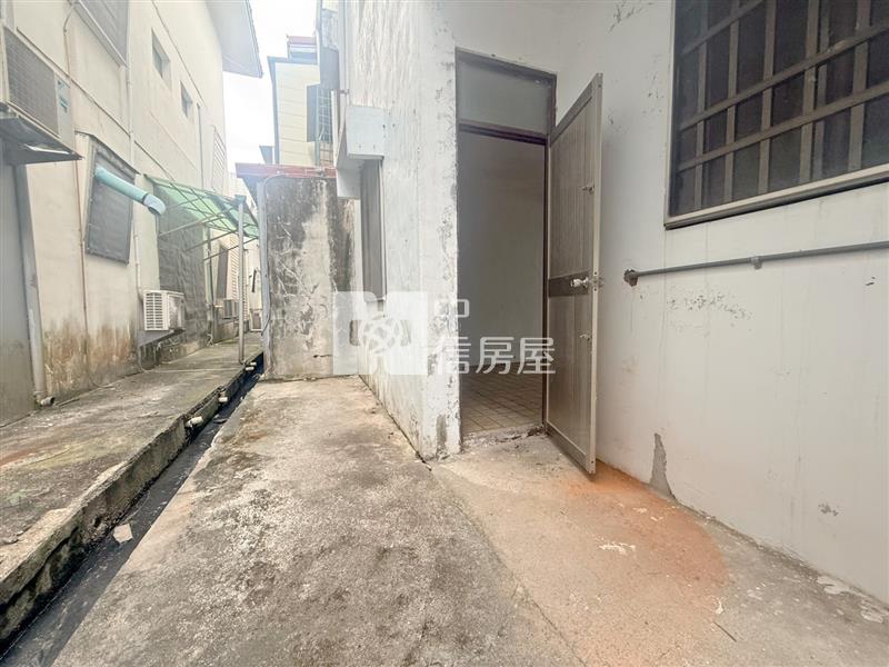 北埔面寬雙車庫低總價透天房屋室內格局與周邊環境