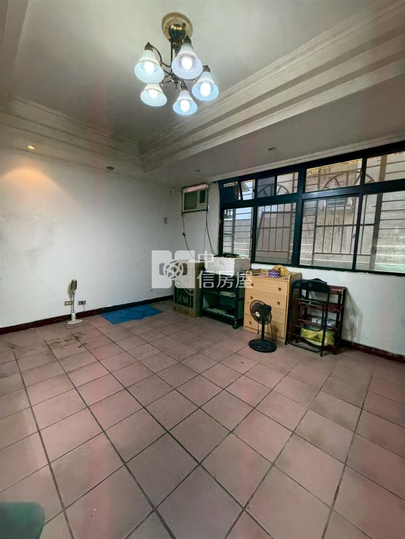 ●中平街3樓自住收租皆宜房屋室內格局與周邊環境