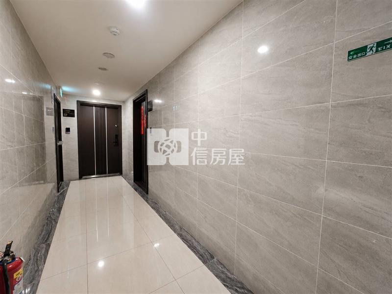 【奔馳】誠佳品學三房車房屋室內格局與周邊環境