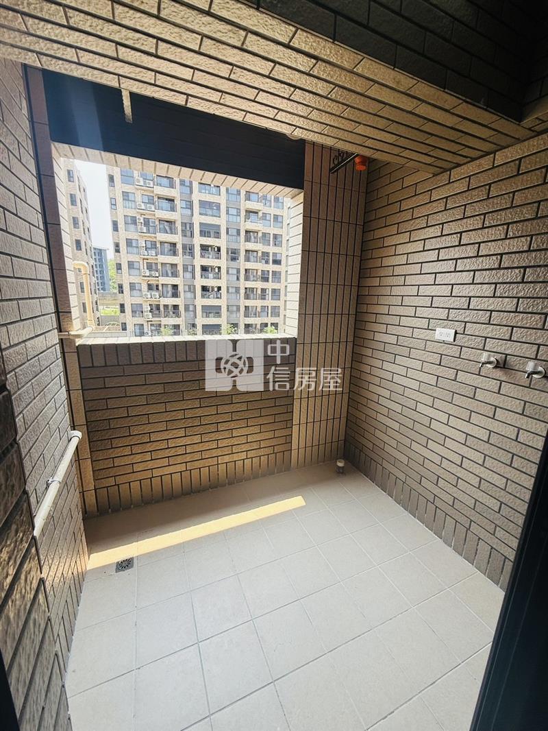 【奔馳】佳陞豐川.優質2房車房屋室內格局與周邊環境