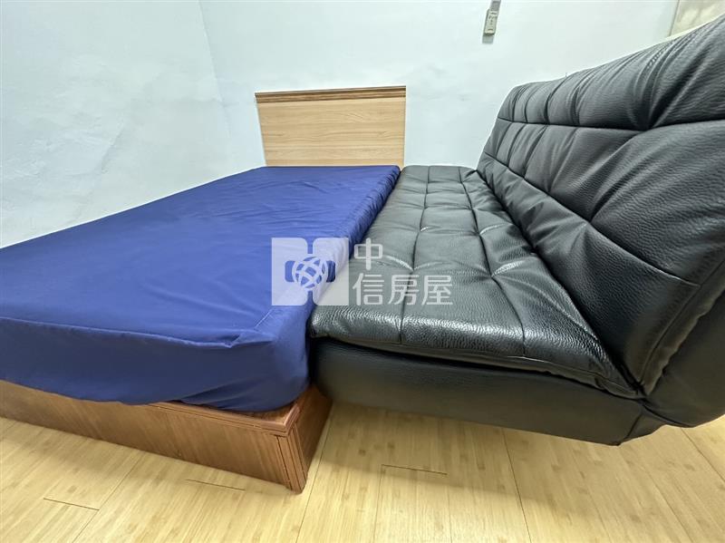 屏東房屋＂榮總三角窗包租店面＂房屋室內格局與周邊環境