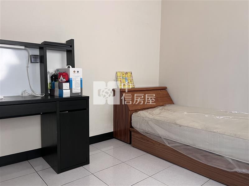 近保西國小傳統車庫透天房屋室內格局與周邊環境