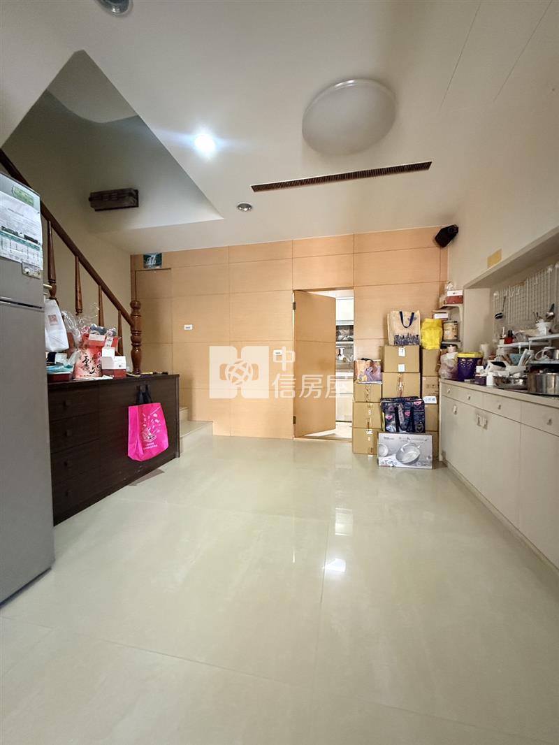 【安家】草漯國中透天店面房屋室內格局與周邊環境