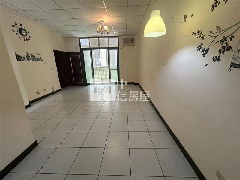 (A)文中路龍壽庭園大4房可辦公/住家-工業宅(中信卓越團隊)房屋室內格局與周邊環境