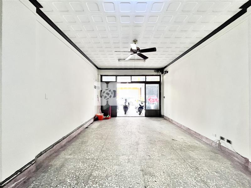 東山商圈前後臨路透店房屋室內格局與周邊環境