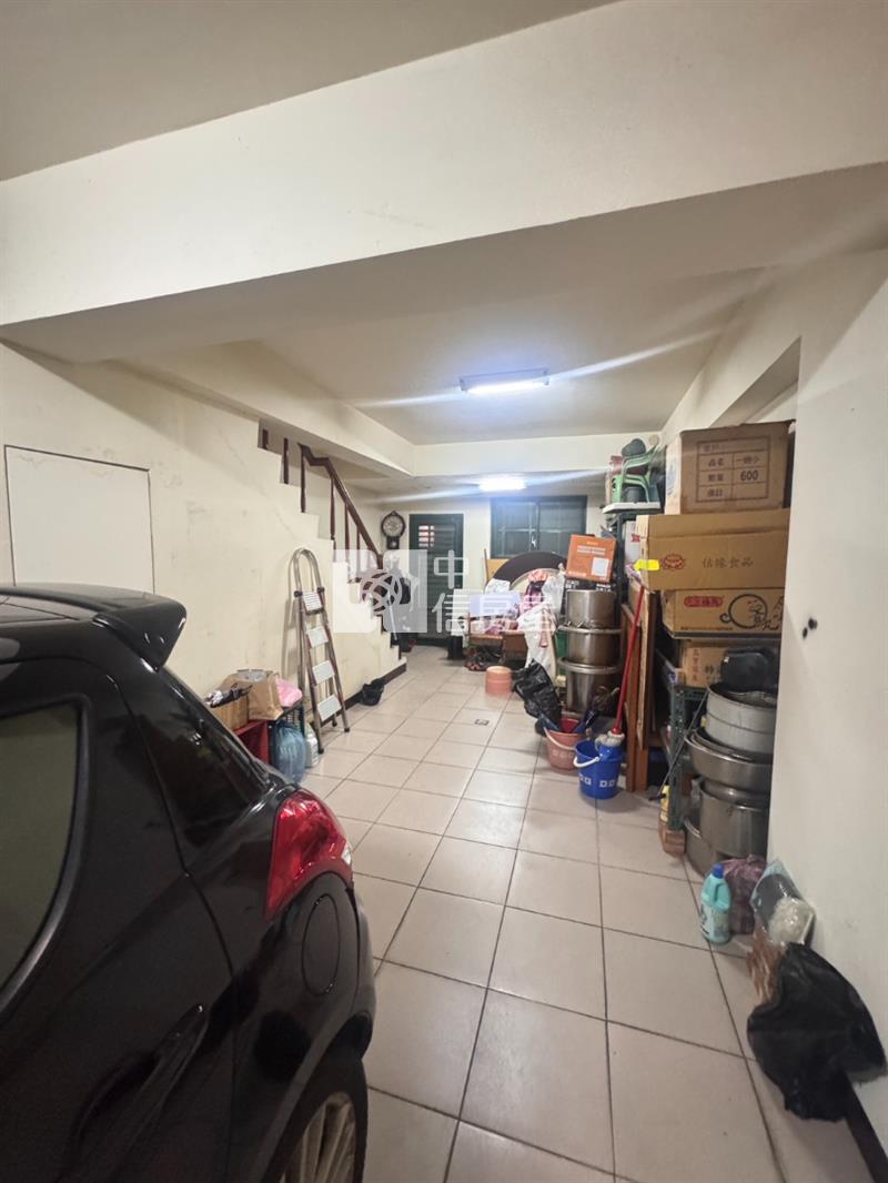 專任 平鎮區 復旦中學 翰林書苑 雙車別墅房屋室內格局與周邊環境