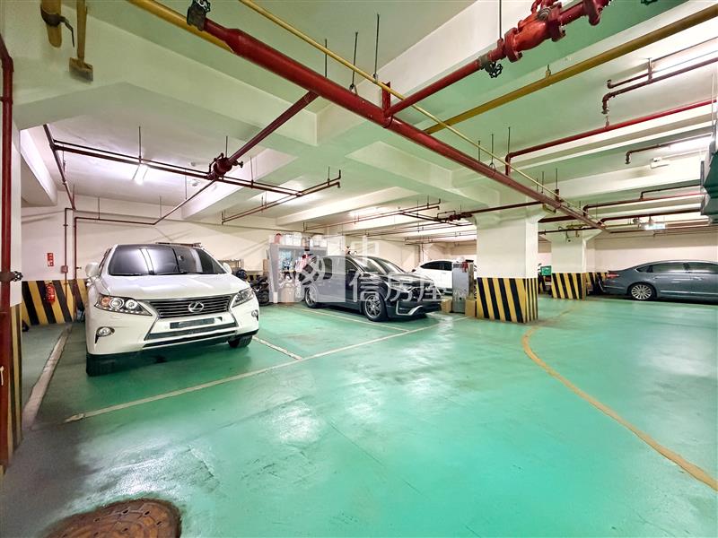 水湳巨蛋3+1房平車（專任）房屋室內格局與周邊環境