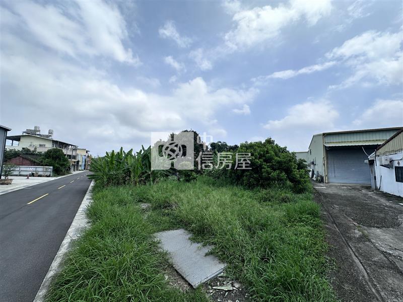 大里區都計內臨路農地