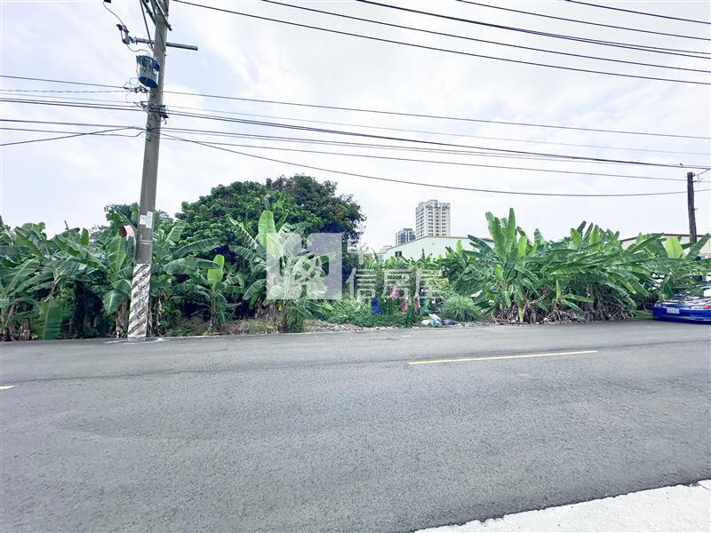 大里區都計內臨路農地房屋室內格局與周邊環境