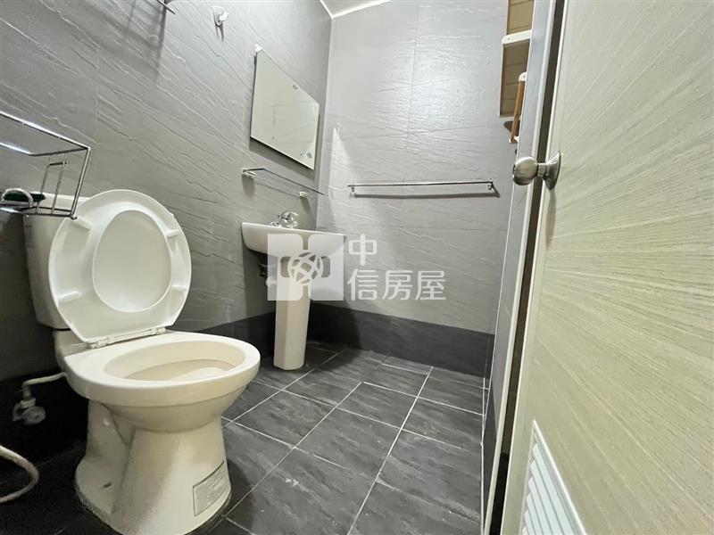 (立全社區)東海商圈三房美屋房屋室內格局與周邊環境