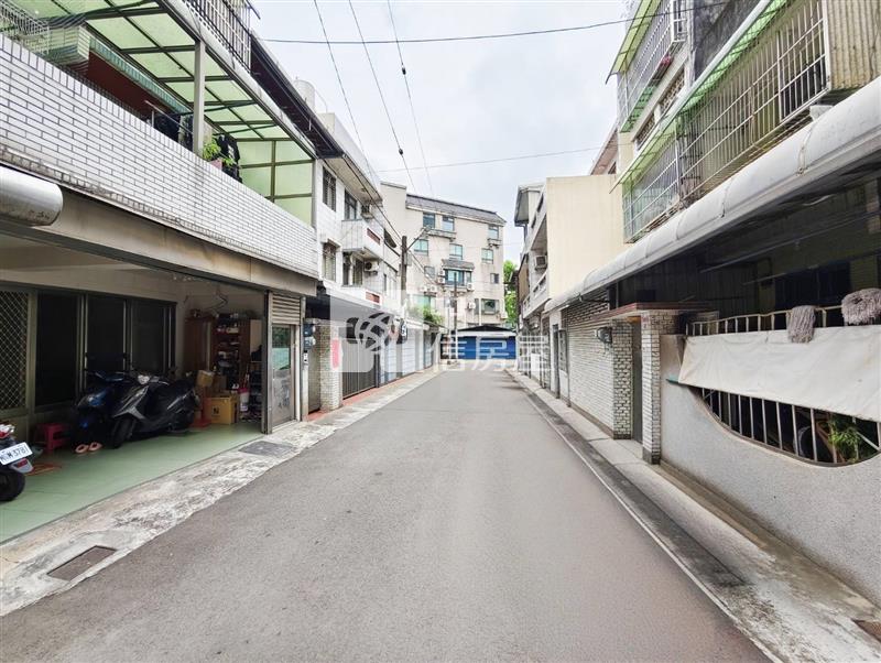 中壢新中北路大地坪透天厝房屋室內格局與周邊環境