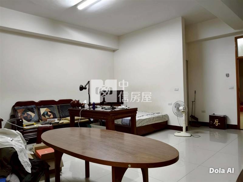 員林雙店面電梯別墅房屋室內格局與周邊環境