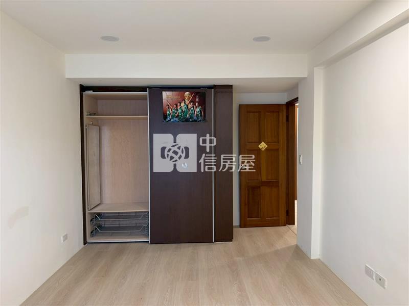 ▲大慶大城雙戶打通尊榮四房房屋室內格局與周邊環境