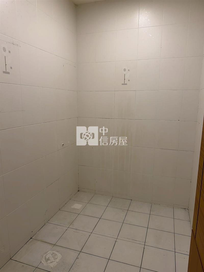 ▲大慶大城雙戶打通尊榮四房房屋室內格局與周邊環境