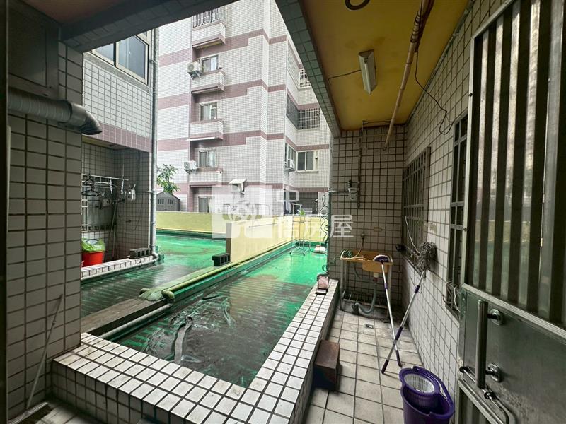 員林國宅大露台華廈房屋室內格局與周邊環境