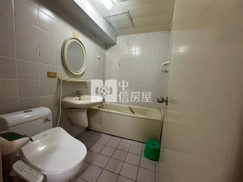 員林國宅大露台華廈房屋室內格局與周邊環境