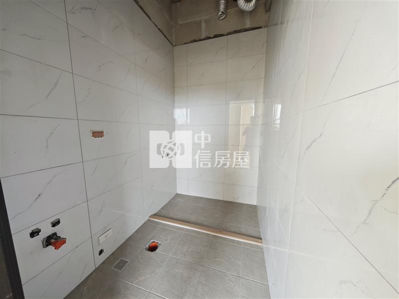 南清大育賢國中全新三房平面車位房屋室內格局與周邊環境