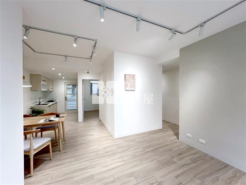 興大慢活國泰精裝大三房房屋室內格局與周邊環境