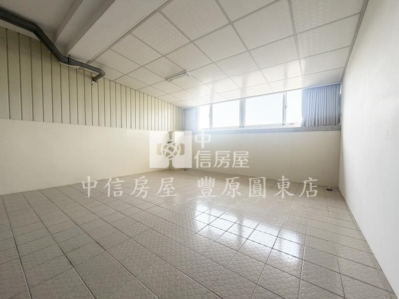臨大明中學3樓透店房屋室內格局與周邊環境