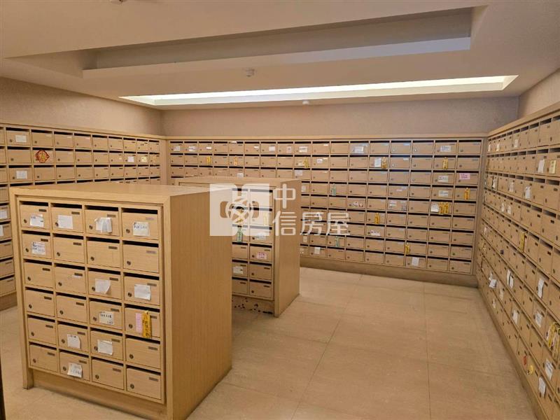 歐夏蕾摩登套房★北區中國醫商圈房屋室內格局與周邊環境