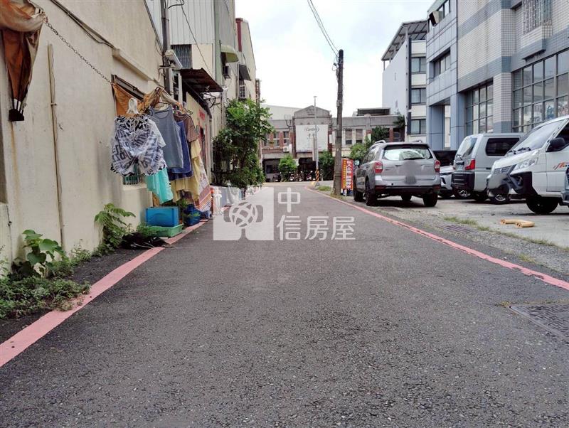 東門路上的空地房屋室內格局與周邊環境