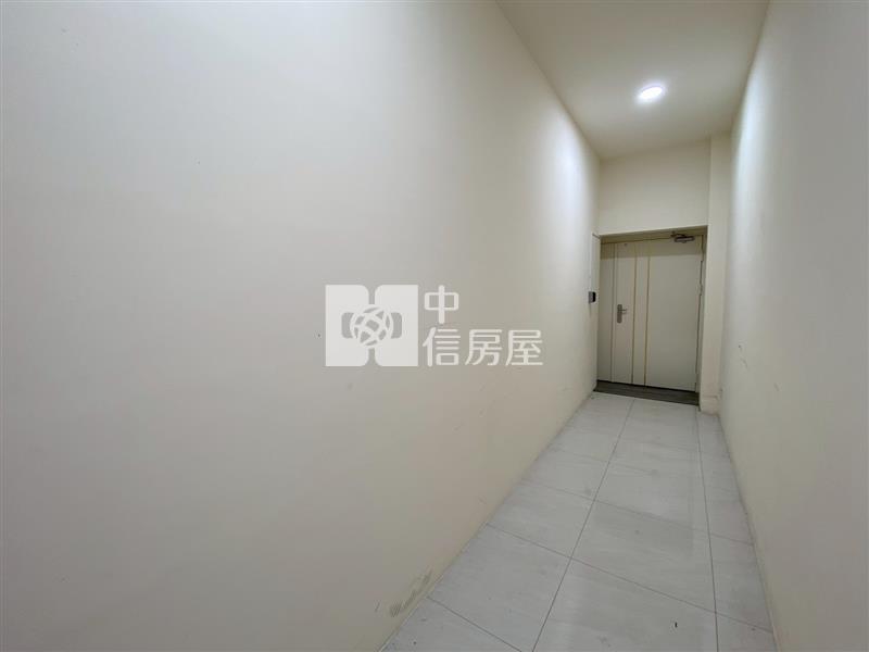 中國醫華廈二樓三房房屋室內格局與周邊環境