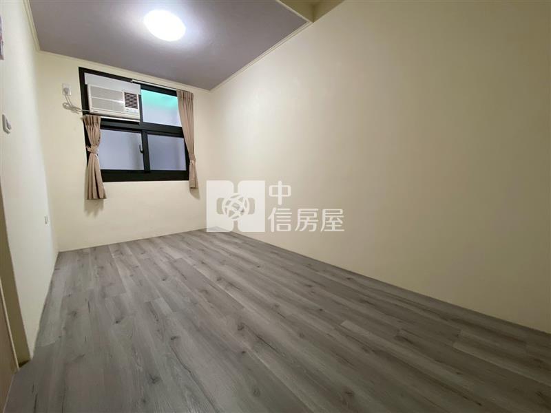 中國醫華廈二樓三房房屋室內格局與周邊環境