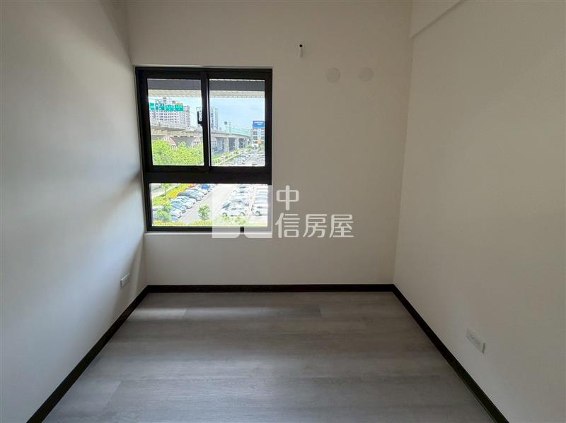 昕光之櫻大兩房兩衛平車面停車場房屋室內格局與周邊環境