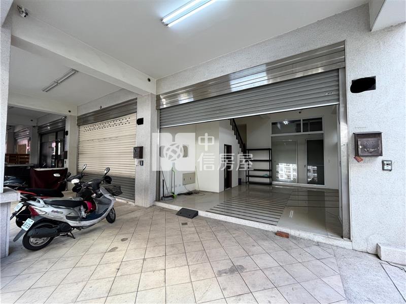 住店合一寶運一境四房臨路透天房屋室內格局與周邊環境