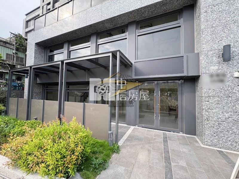 【星鑽】桃園火車站｜正20米馬路口｜黃金店面房屋室內格局與周邊環境