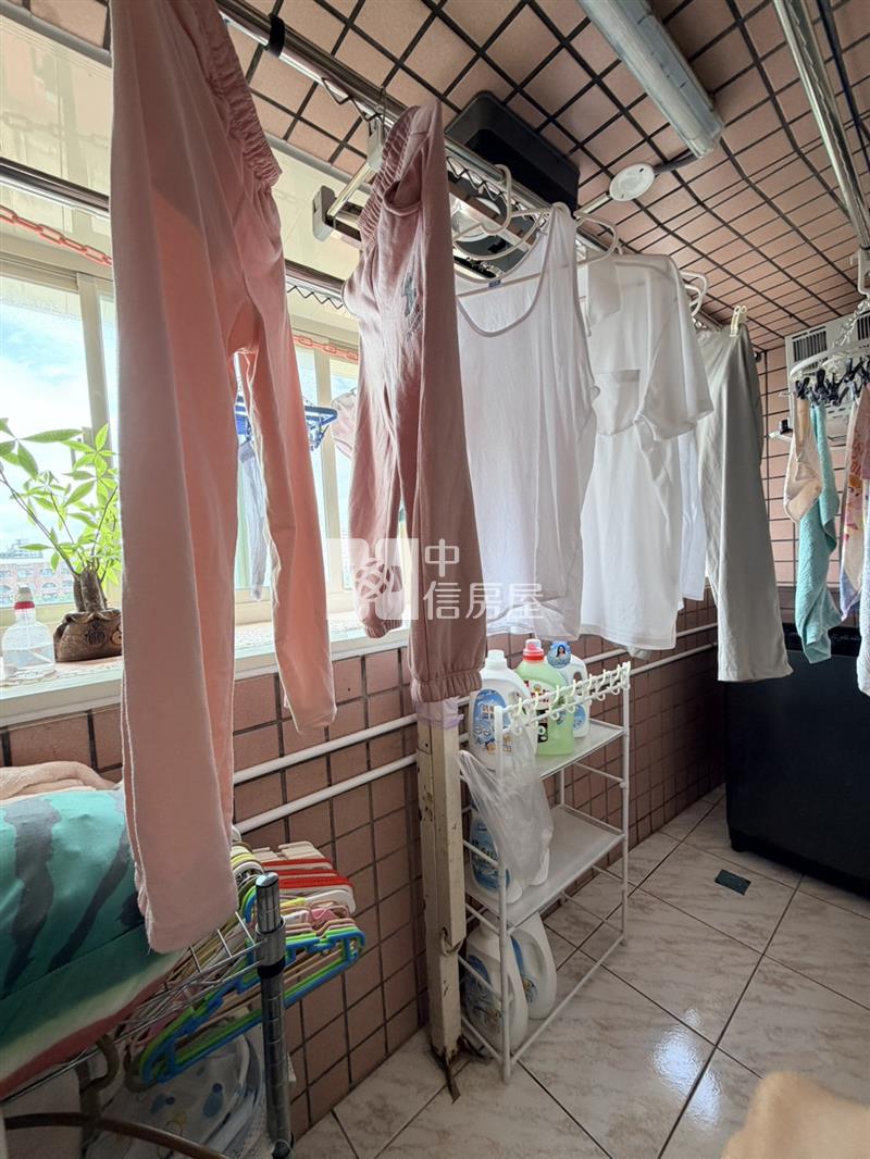 內壢前站.內壢高中.旁美三房(車位輪抽)房屋室內格局與周邊環境