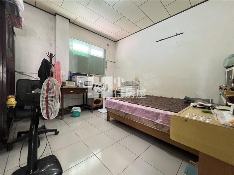 屏東房屋＂鹽埔大地坪合法平房農居＂房屋室內格局與周邊環境