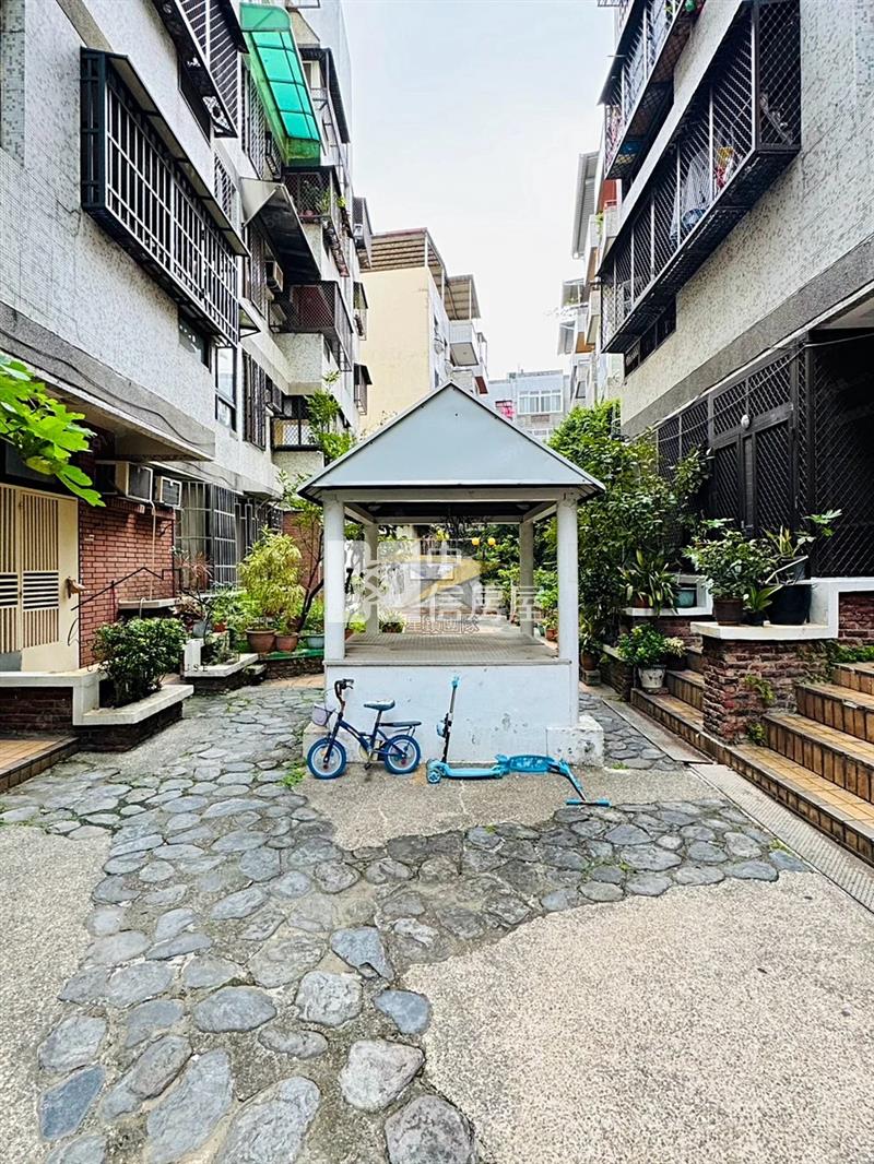 【星鑽】(專委)台中太原車站綠園道社區型公寓3房房屋室內格局與周邊環境