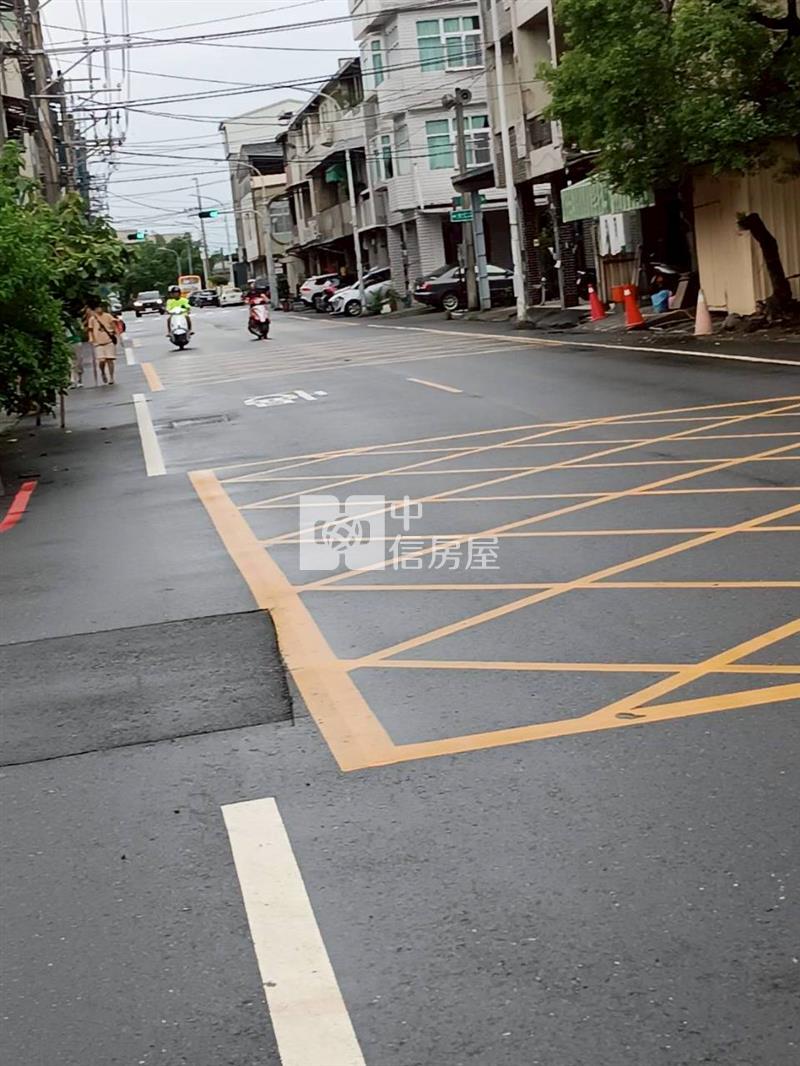 歸仁大仁街優值建地房屋室內格局與周邊環境