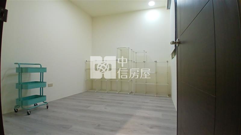 平鎮地政旁三房車房屋室內格局與周邊環境