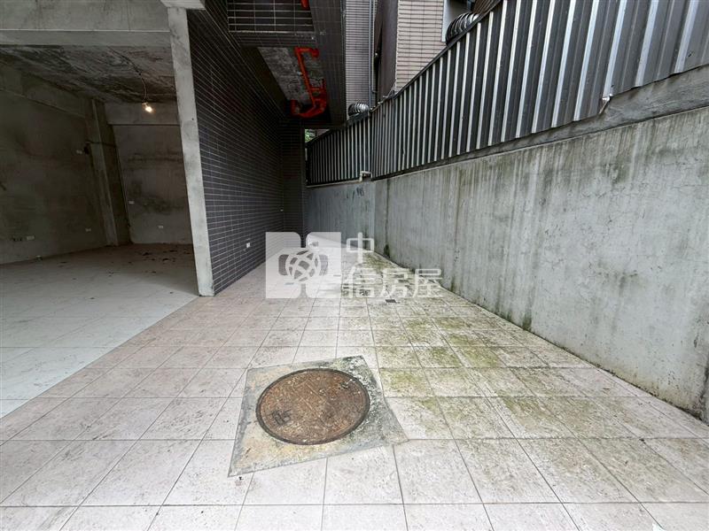 龍潭市區全新獨棟電梯別墅房屋室內格局與周邊環境