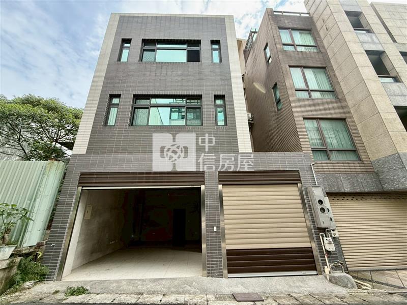 龍潭市區全新獨棟電梯別墅房屋室內格局與周邊環境