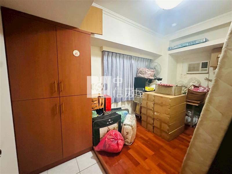 ▲巴賽方正三房車位房屋室內格局與周邊環境