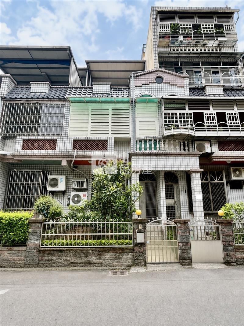 平鎮南勢庭院別墅房屋室內格局與周邊環境