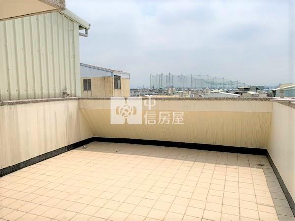 大里街市場電梯透店房屋室內格局與周邊環境
