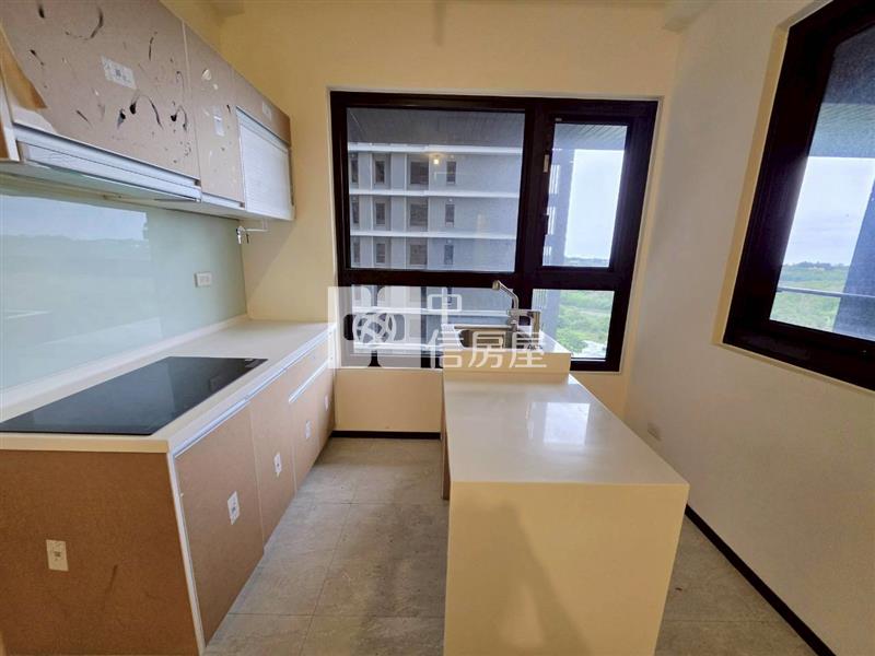 安平全新愛情海景觀2房房屋室內格局與周邊環境