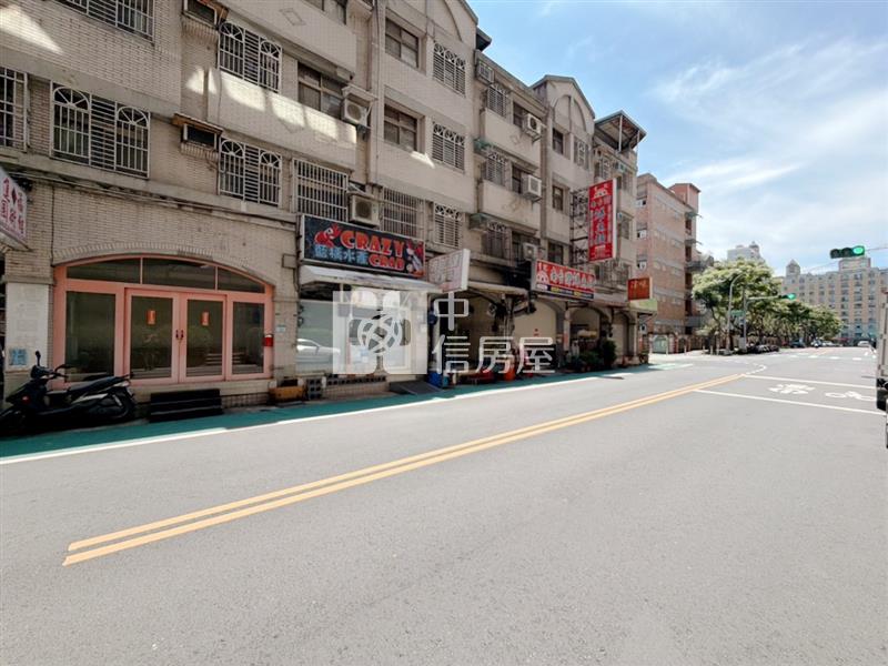 南崁商圈臨路透店房屋室內格局與周邊環境