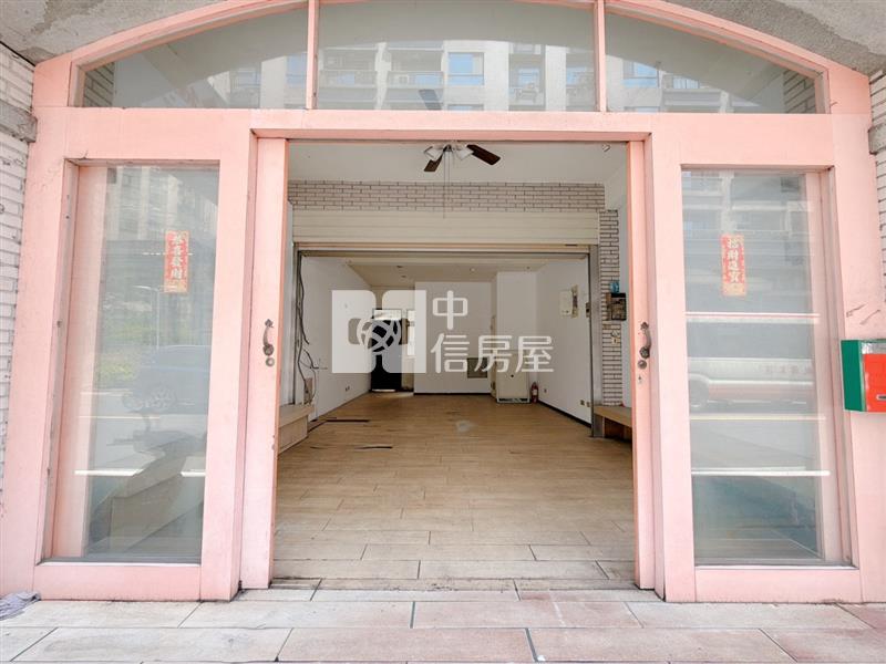 南崁商圈臨路透店房屋室內格局與周邊環境