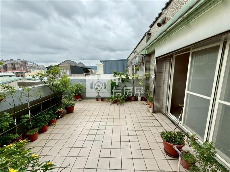 東光園道震後孝親房清幽車庫別墅房屋室內格局與周邊環境