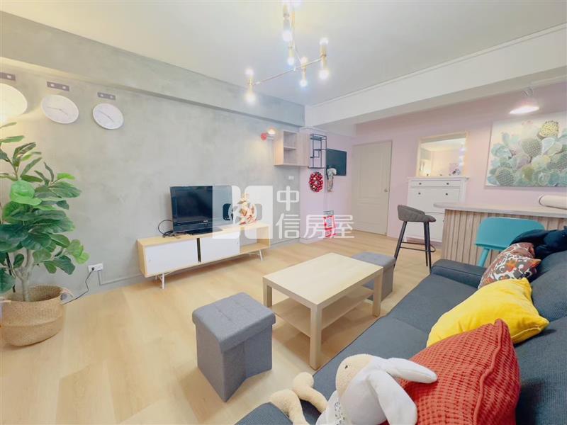 中醫學士精裝大三房房屋室內格局與周邊環境