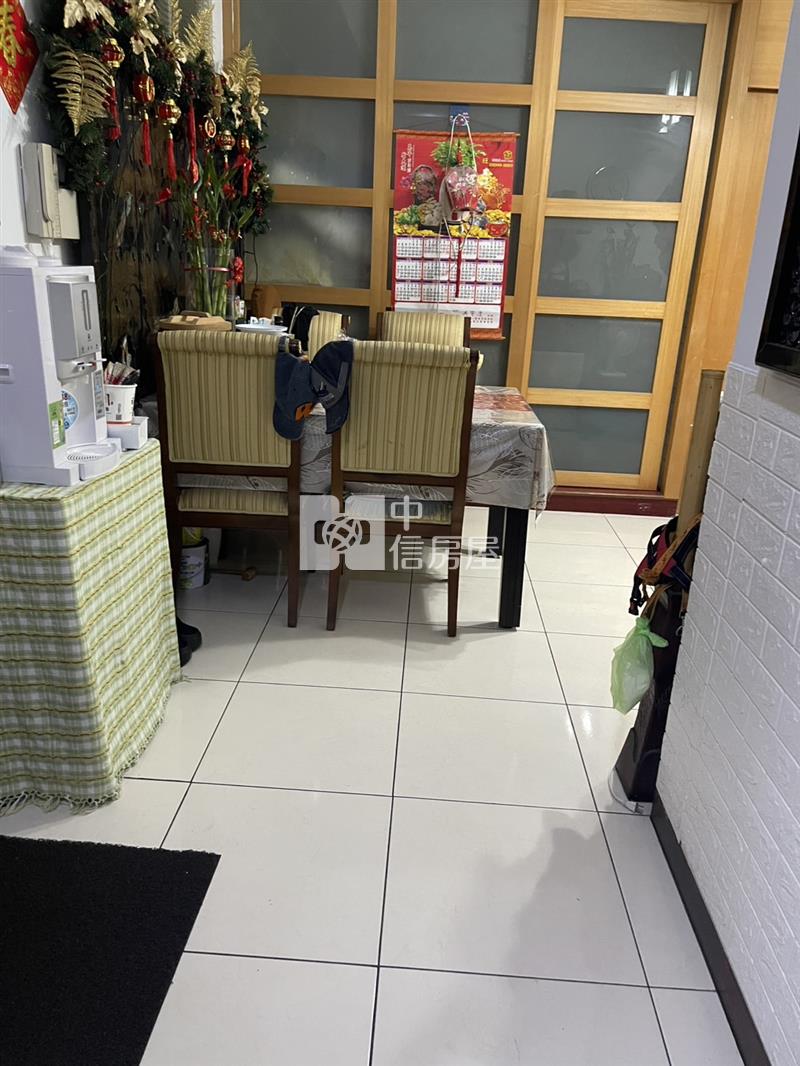 春虹麗晶花園3+1房房屋室內格局與周邊環境