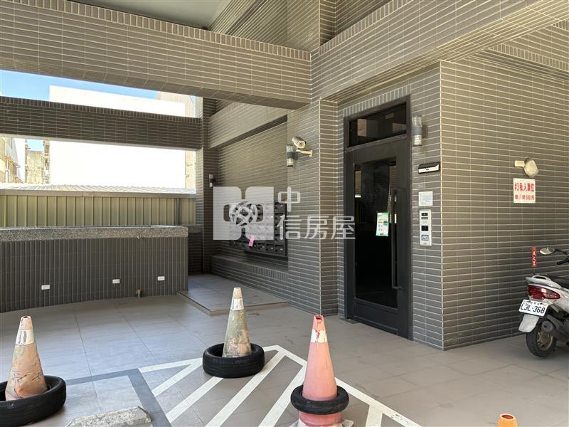 ★中壢健行科大旁電梯收租屋★房屋室內格局與周邊環境