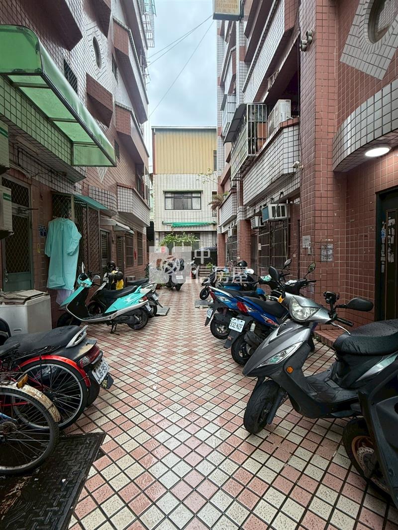勤益收租套房B房屋室內格局與周邊環境