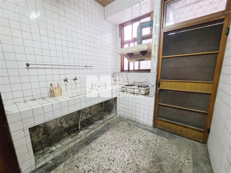 太原車站角墅房屋室內格局與周邊環境