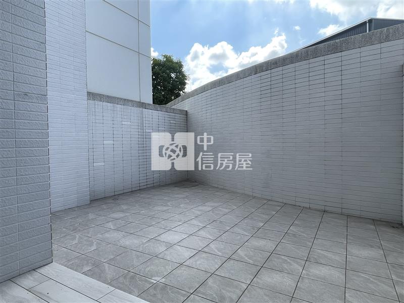 弘富重劃區|全新電梯別墅|五大房A6房屋室內格局與周邊環境